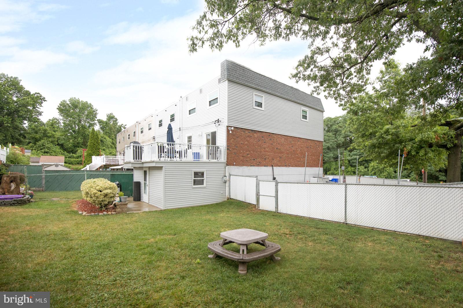 11734 Telfair Road Philadelphia, PA 19154 - Photo 45 of 46 Gallery Image 45