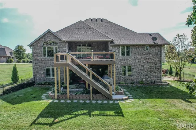 $635,000 | 959 Cobblestone Court, Lebanon, MO 65536