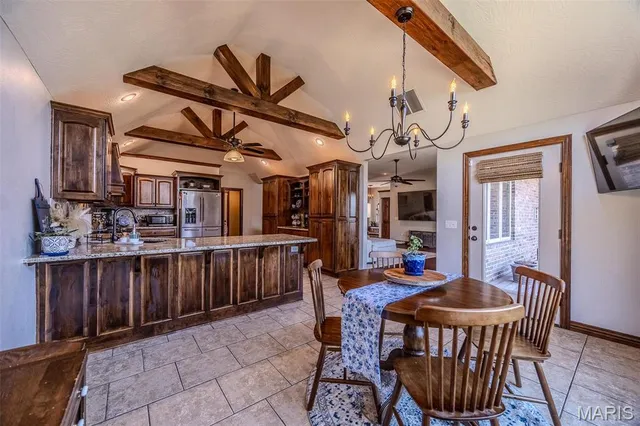 $635,000 | 959 Cobblestone Court, Lebanon, MO 65536