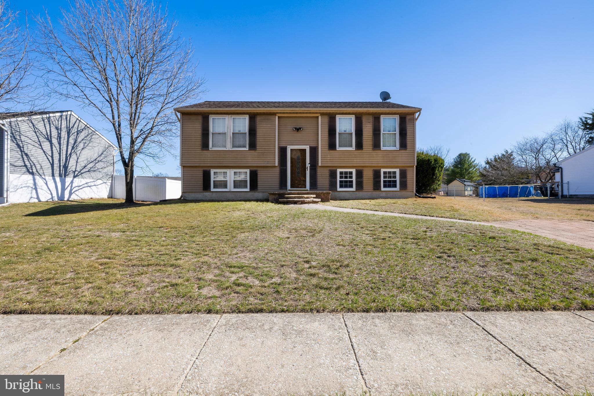 26 Decatur Lane Sicklerville, NJ 08081 - Photo 1 of 19