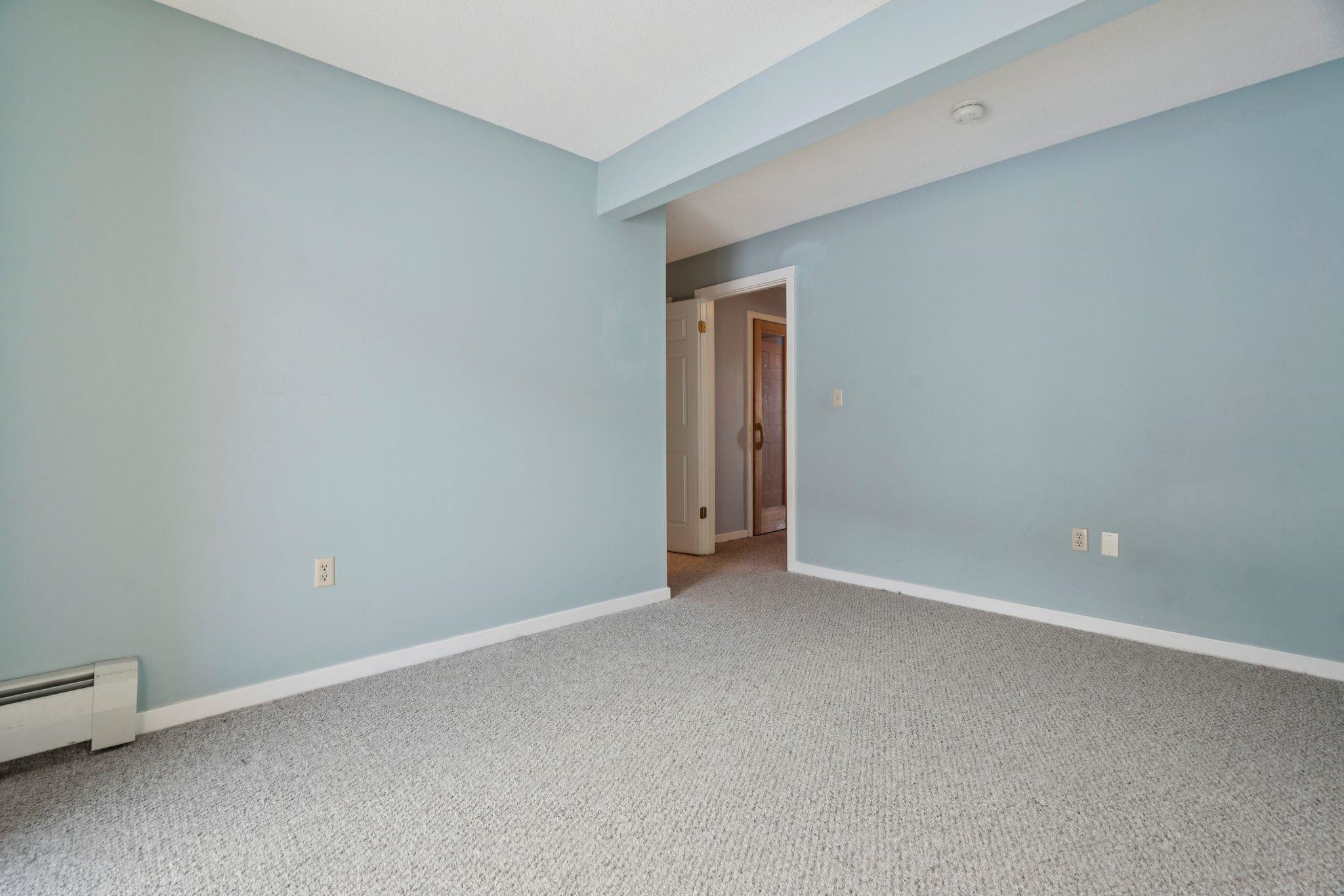 508 Mountains Edge Road Brownsville, VT 05037 - Photo 17 of 32