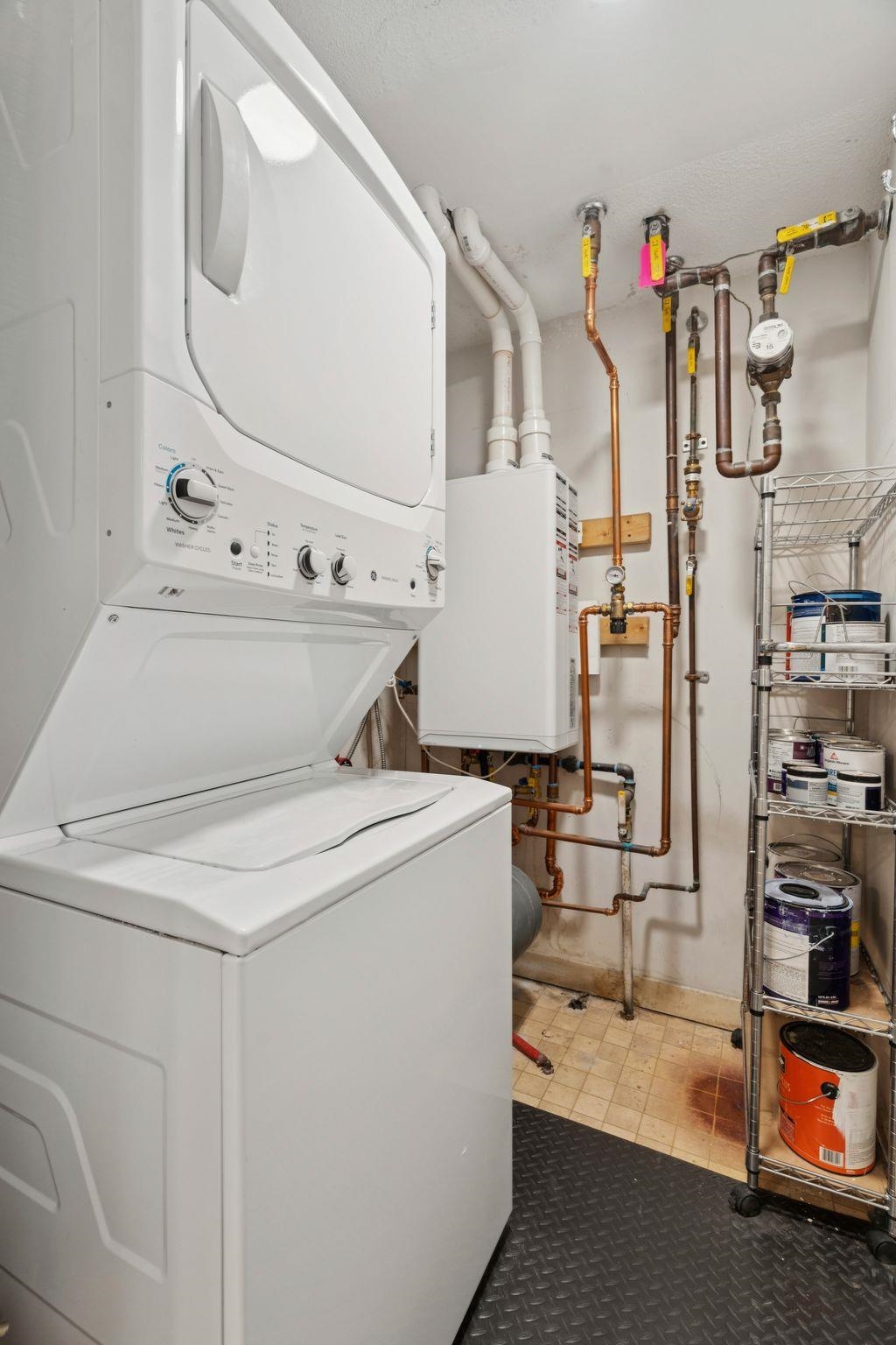 508 Mountains Edge Road Brownsville, VT 05037 - Photo 25 of 32