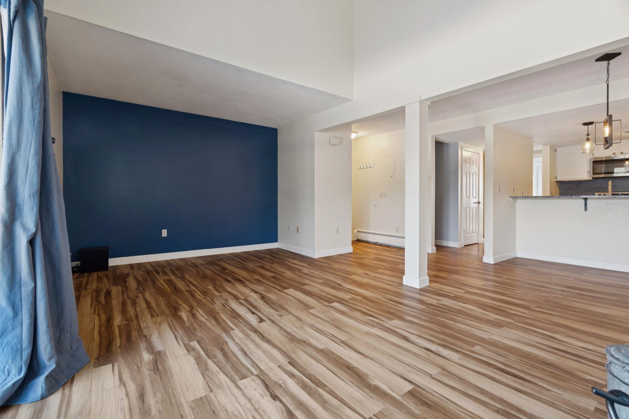 508 Mountains Edge Road Brownsville, VT 05037 - Photo 9 of 32