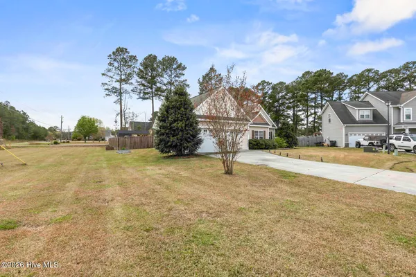 $269,900 | 321 Holly Grove Court West, Jacksonville, NC 28540