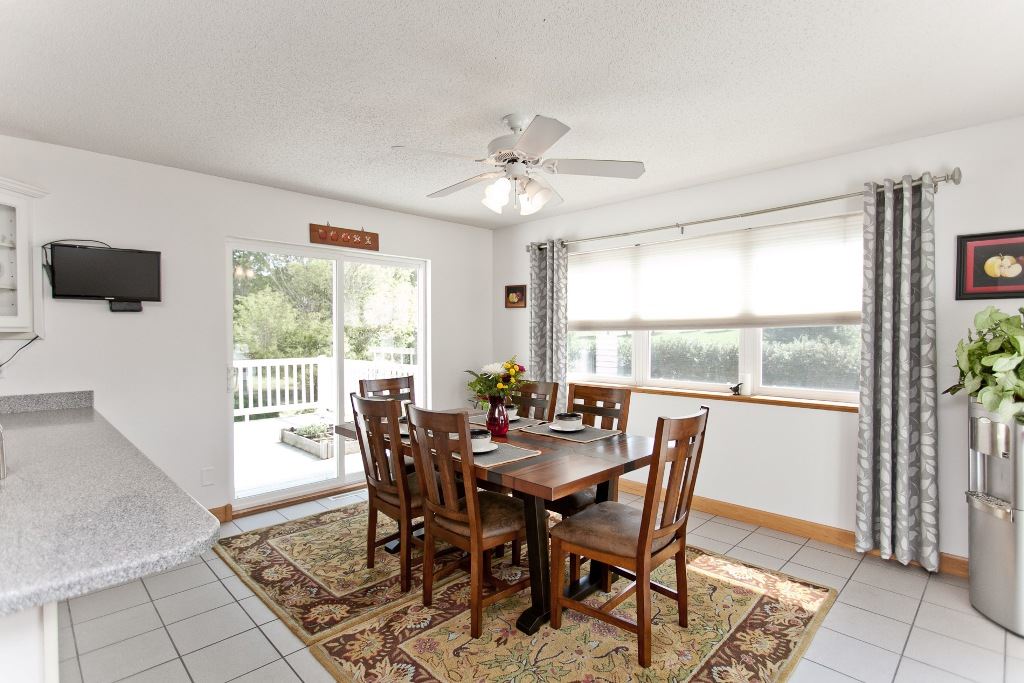 3823 Eagle Road Northeast Solon, IA 52333 - Photo 7 of 25 Gallery Image 7