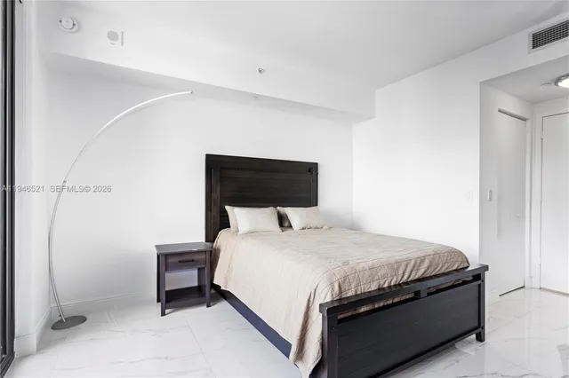 $534,000 | 45 Southwest 9th Street, Unit 1209, Miami, FL 33130