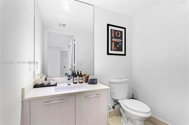 $534,000 | 45 Southwest 9th Street, Unit 1209, Miami, FL 33130