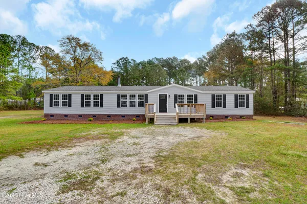 $280,000 | 111 Madelyn Drive, Richlands, NC 28574