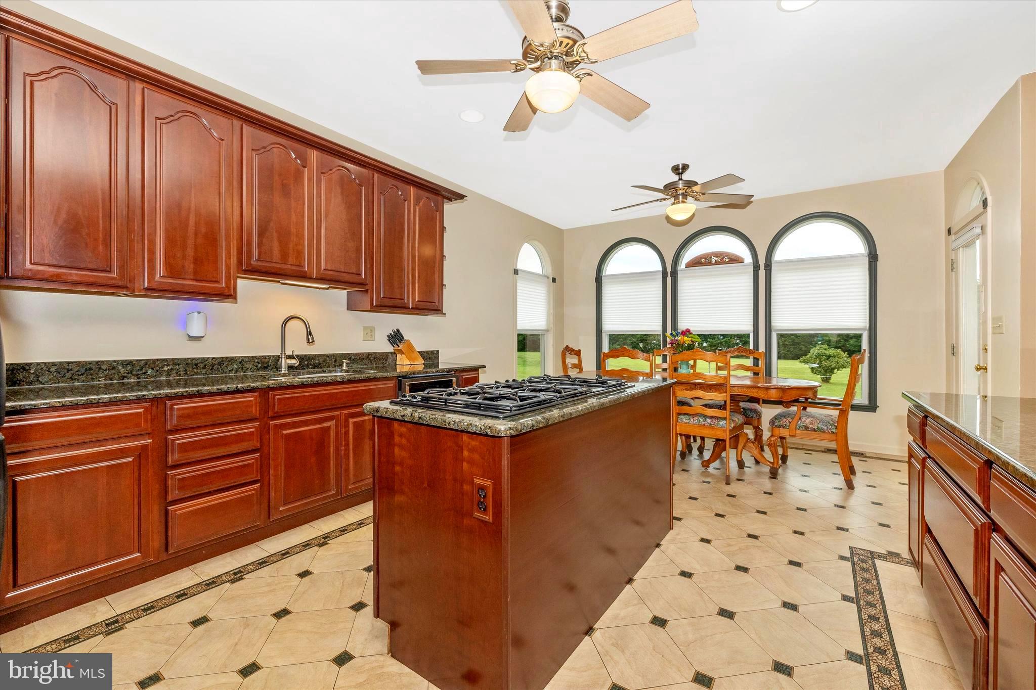 13336 Jimtown Road Thurmont, MD 21788 - Photo 22 of 50 Kitchen view towards Dining area
