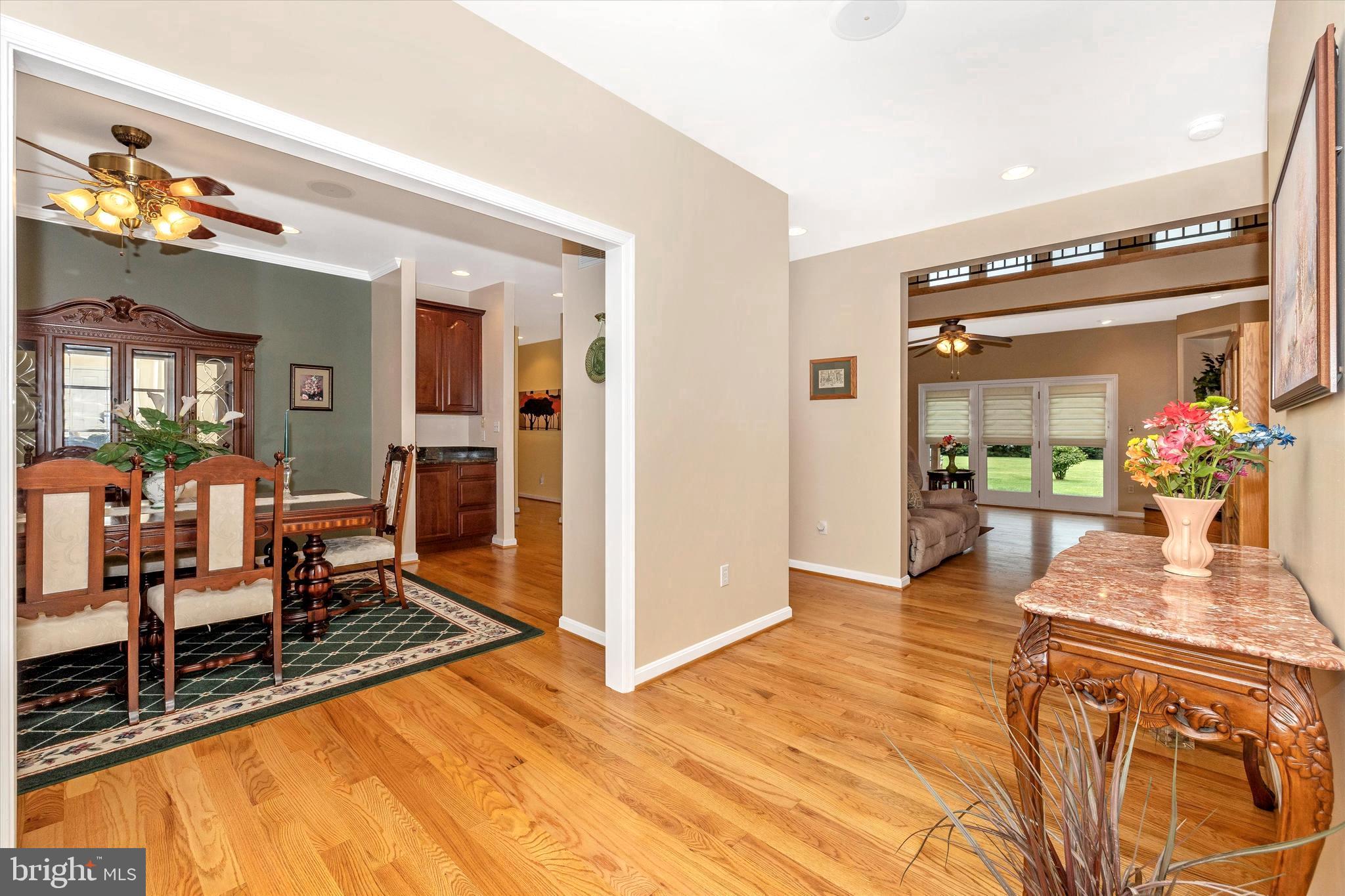 13336 Jimtown Road Thurmont, MD 21788 - Photo 9 of 50 Living room towards Dining room