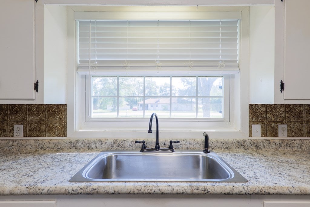 191 Bb Bennett Road Adel, GA 31620 - Photo 15 of 43 Gallery Image 15