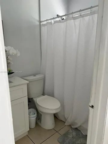 $1,400 | 120 Northwest 10th Avenue, Unit 4, Miami, FL 33128