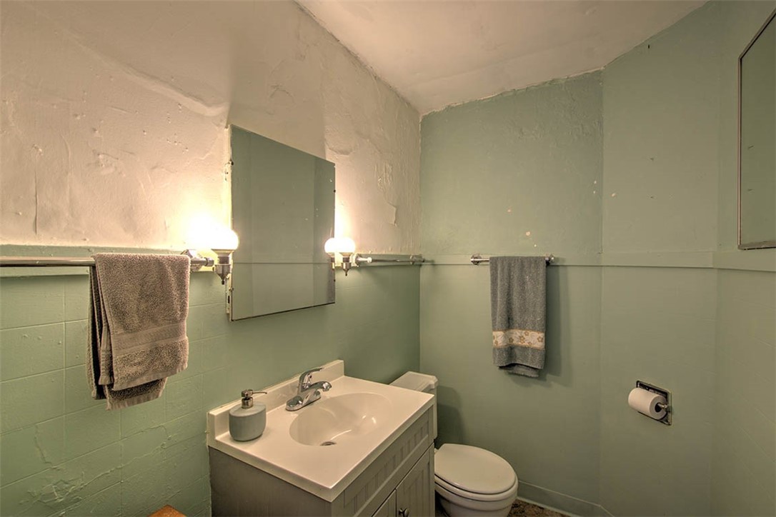 2141 East Dickinson Avenue Decatur, IL 62521 - Photo 20 of 27