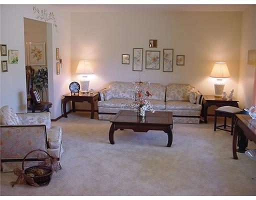 4672 New Castle Road New Wilmington, PA 16142 - Photo 2 of 18 Living Room.