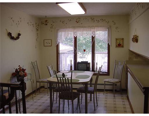 4672 New Castle Road New Wilmington, PA 16142 - Photo 6 of 18 Kitchen.
