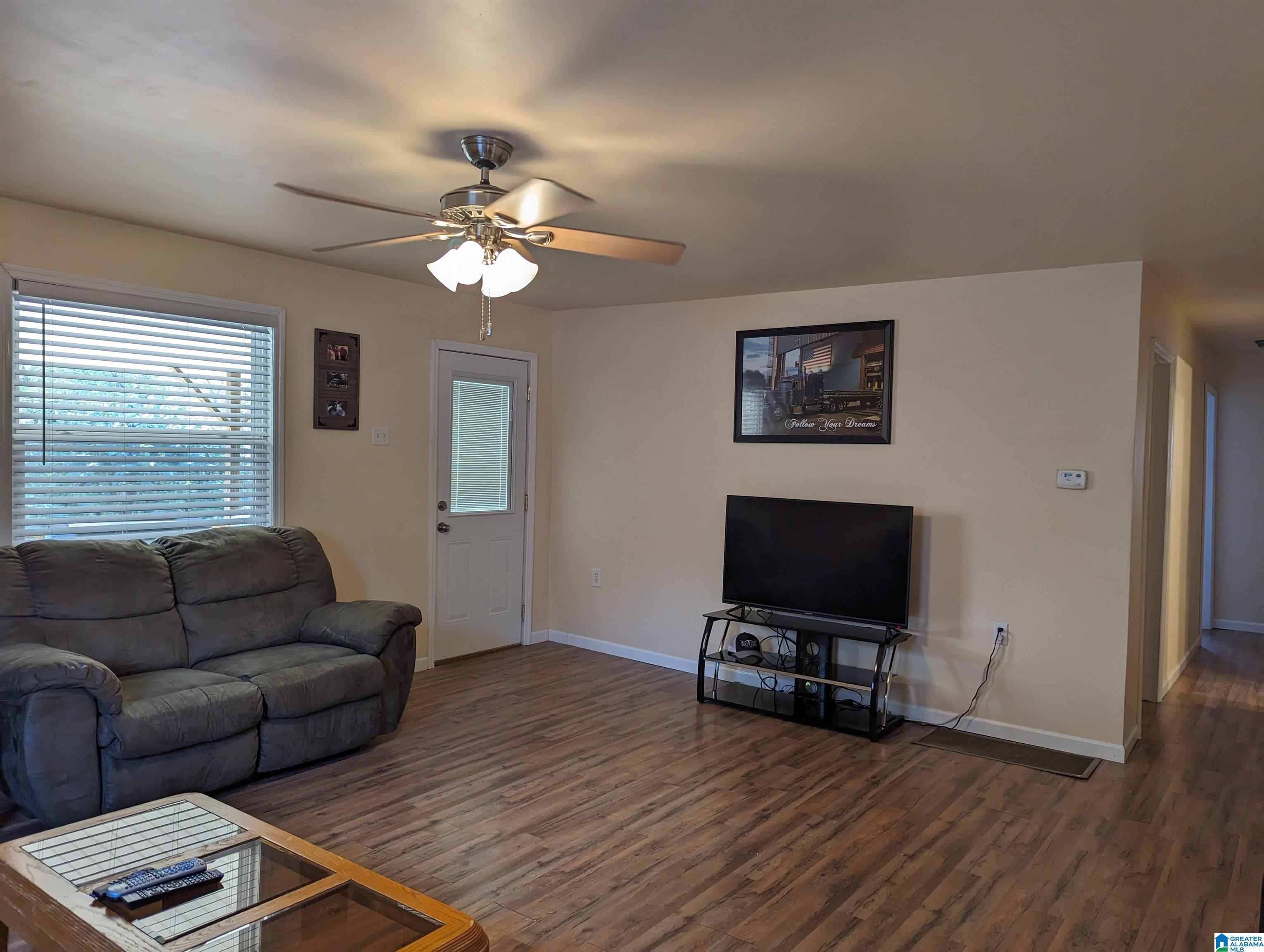 9709 Lazy S Road Warrior, AL 35180 - Photo 6 of 35