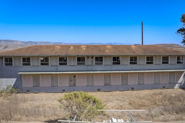 $2,900,000 | 202 Monte Cristo Place, Cambria, CA 93428