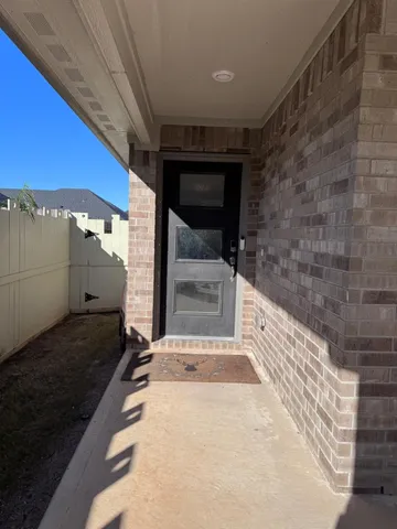 $325,000 | 17605 Rosette Grass, Conroe, TX 77385