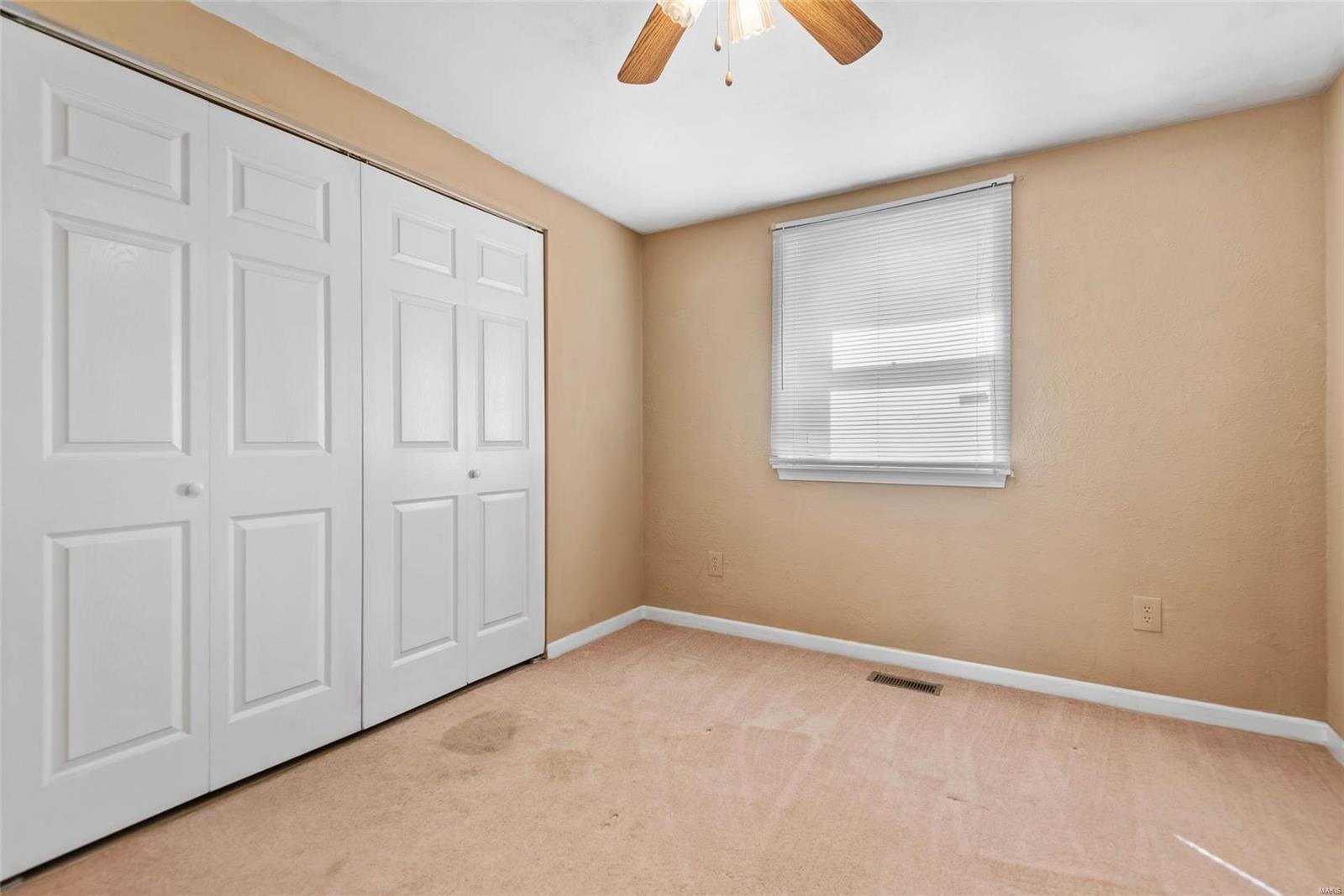695 Elm Street Livingston, IL 62058 - Photo 14 of 24 Gallery Image 14