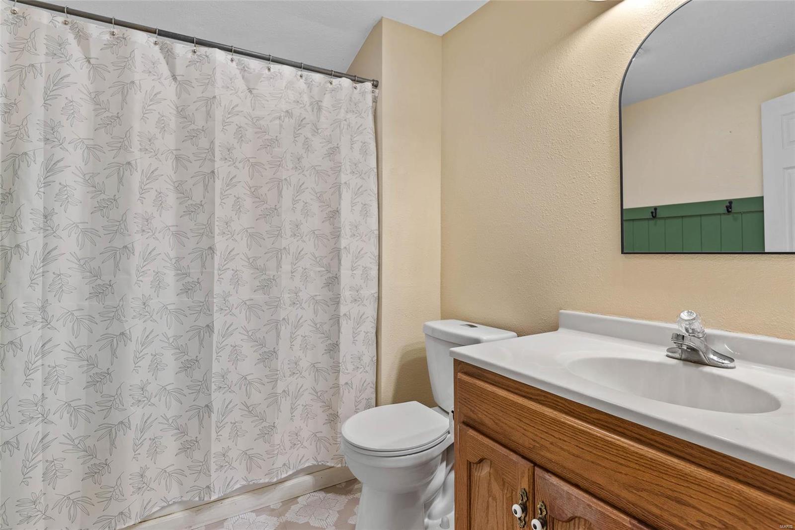 695 Elm Street Livingston, IL 62058 - Photo 18 of 24 Gallery Image 18
