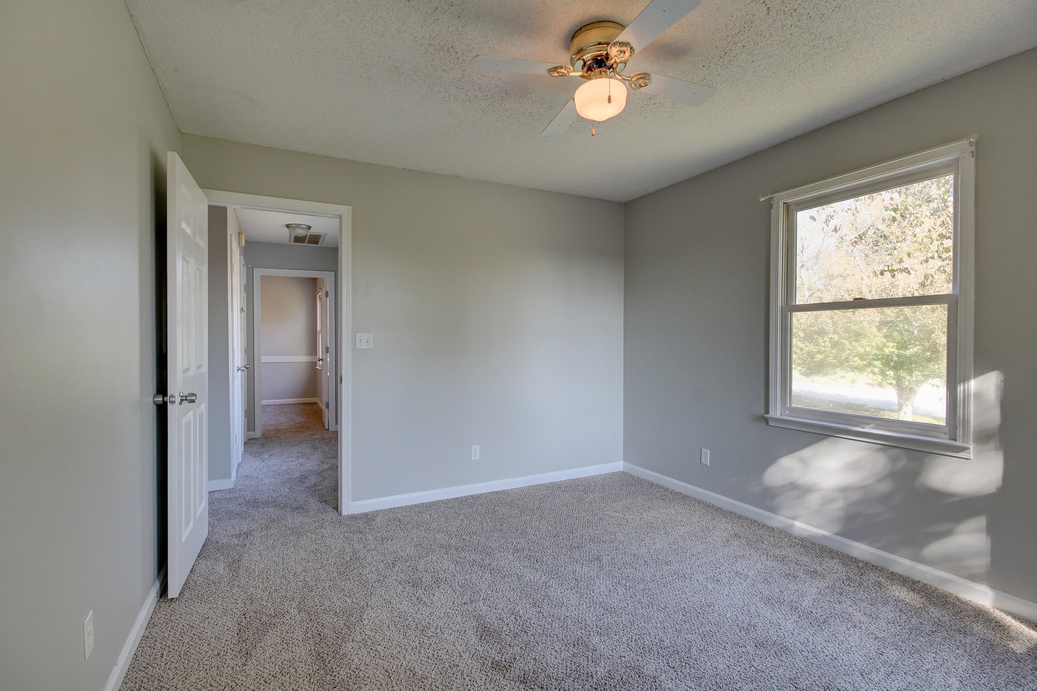 1358 West Rhett Butler Road Clarksville, TN 37042 - Photo 21 of 30 Gallery Image 21