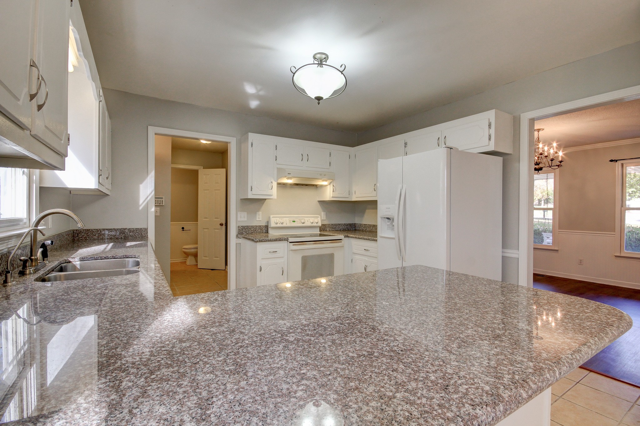 1358 West Rhett Butler Road Clarksville, TN 37042 - Photo 8 of 30 Gallery Image 8