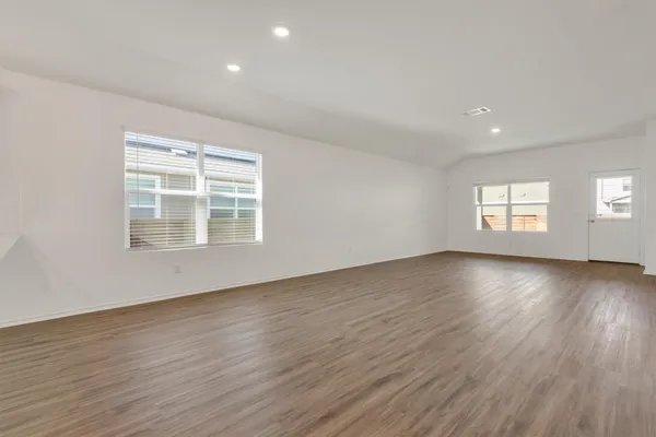 $299,900 | 261 Madrid, Kyle, TX 78640