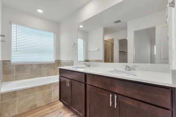 $299,900 | 261 Madrid, Kyle, TX 78640