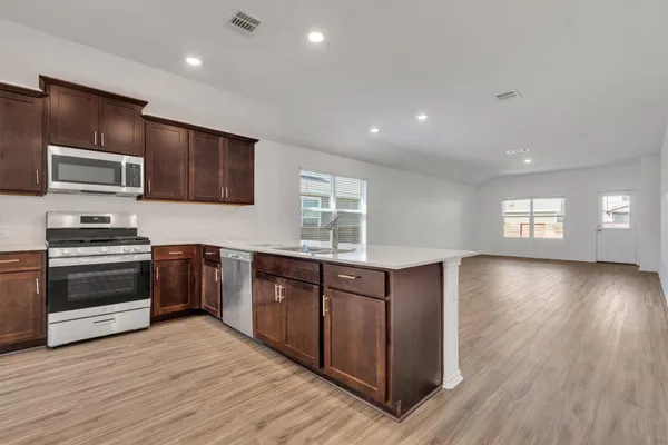 $299,900 | 261 Madrid, Kyle, TX 78640