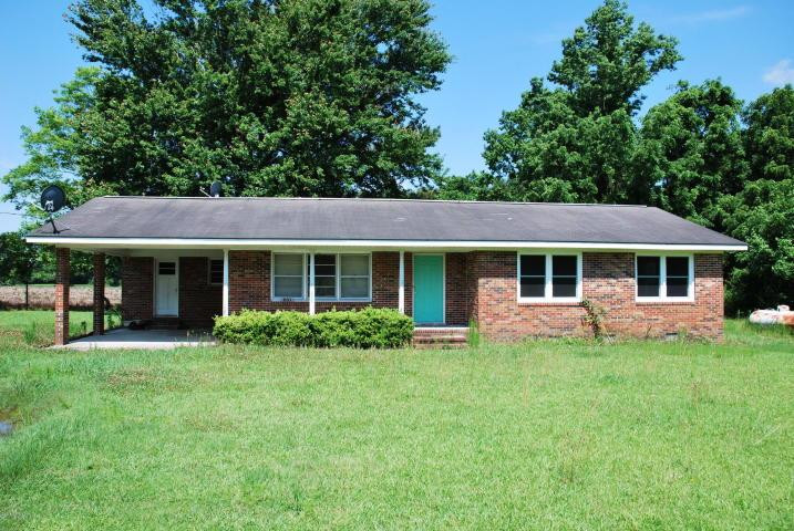 651 Middle Road Trenton, NC 28585 - Photo 1 of 28 Main View