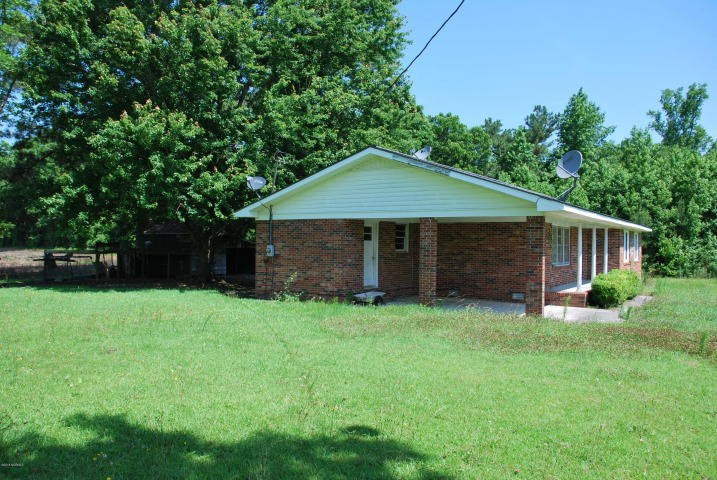 651 Middle Road Trenton, NC 28585 - Photo 2 of 28 Gallery Image 2