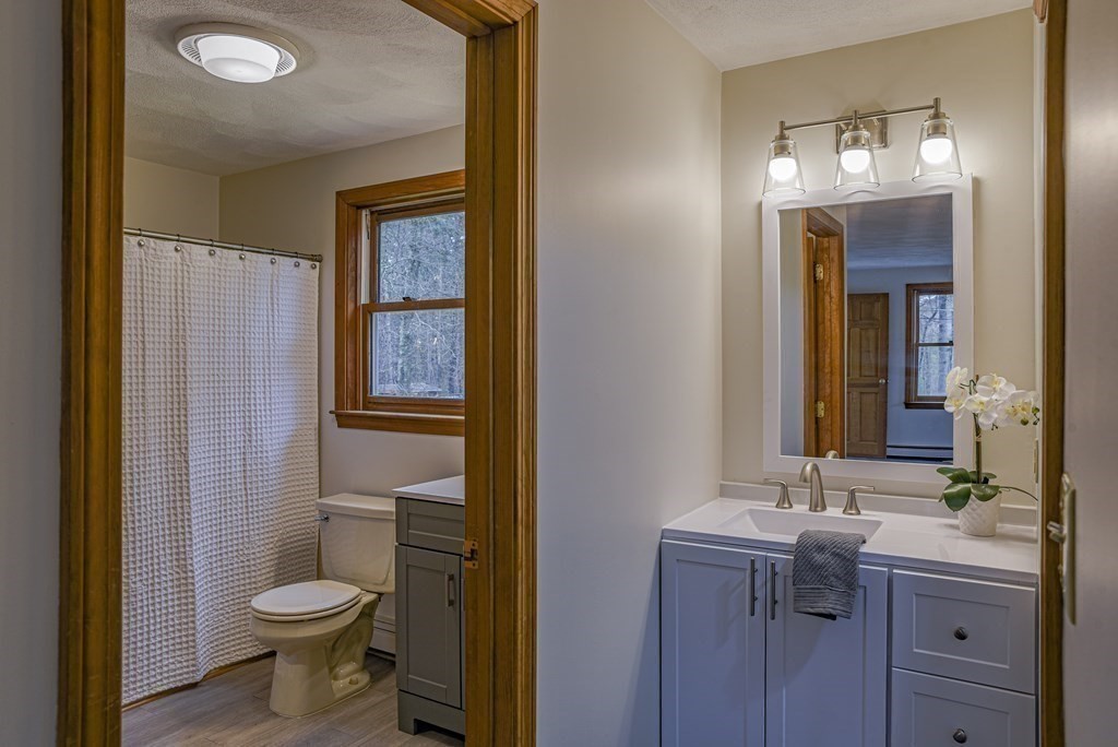 44 Parkerville Road Chelmsford, MA 01824 - Photo 12 of 27 Gallery Image 12