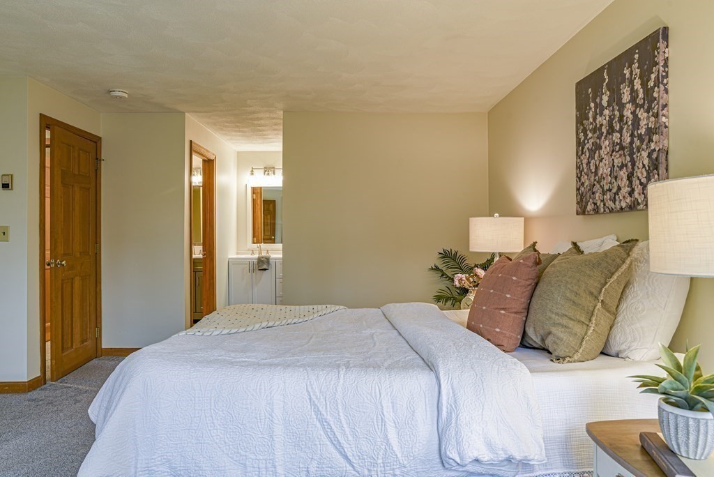44 Parkerville Road Chelmsford, MA 01824 - Photo 16 of 27 Gallery Image 16