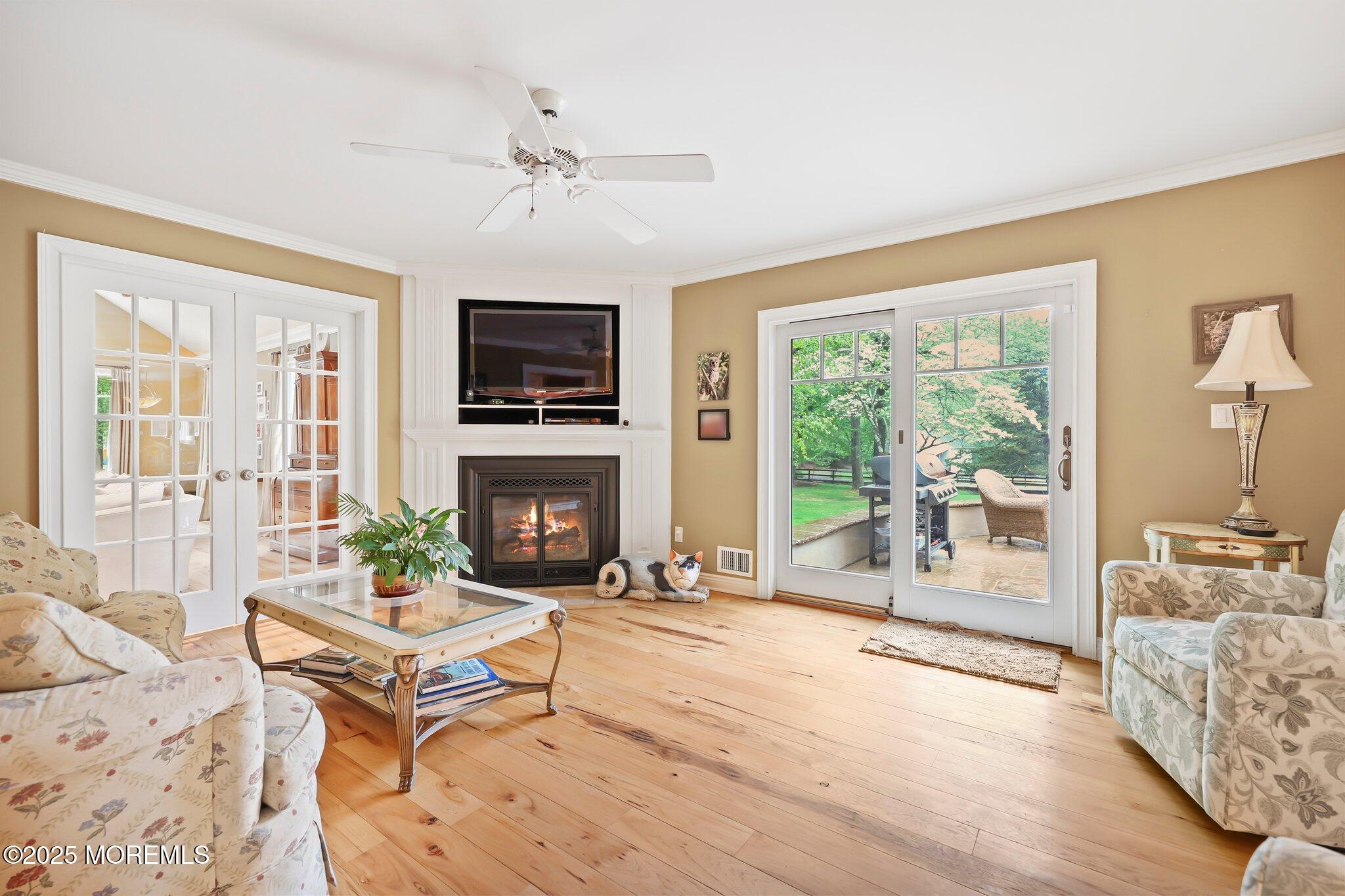 432 Tennent Road Morganville, NJ 07751 - Photo 19 of 73 Family Room