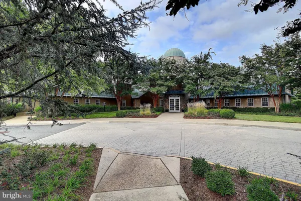 $5,000 | 19124 Caddy Court, Leesburg, VA 20176