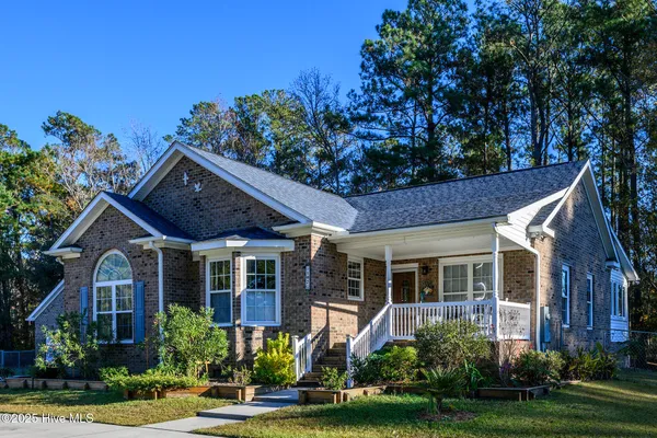 $385,000 | 107 Bayview Drive, Merritt, NC 28556