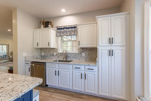 $385,000 | 107 Bayview Drive, Merritt, NC 28556