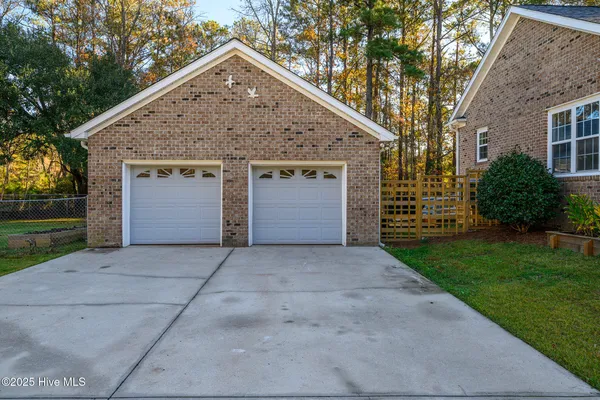 $385,000 | 107 Bayview Drive, Merritt, NC 28556