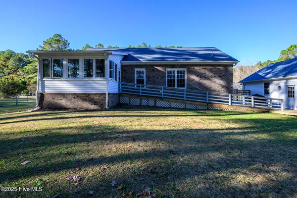 $385,000 | 107 Bayview Drive, Merritt, NC 28556