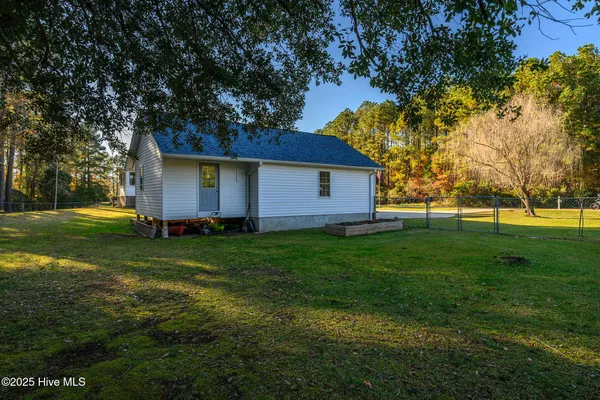 $385,000 | 107 Bayview Drive, Merritt, NC 28556