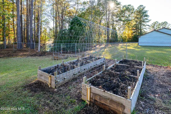 $385,000 | 107 Bayview Drive, Merritt, NC 28556