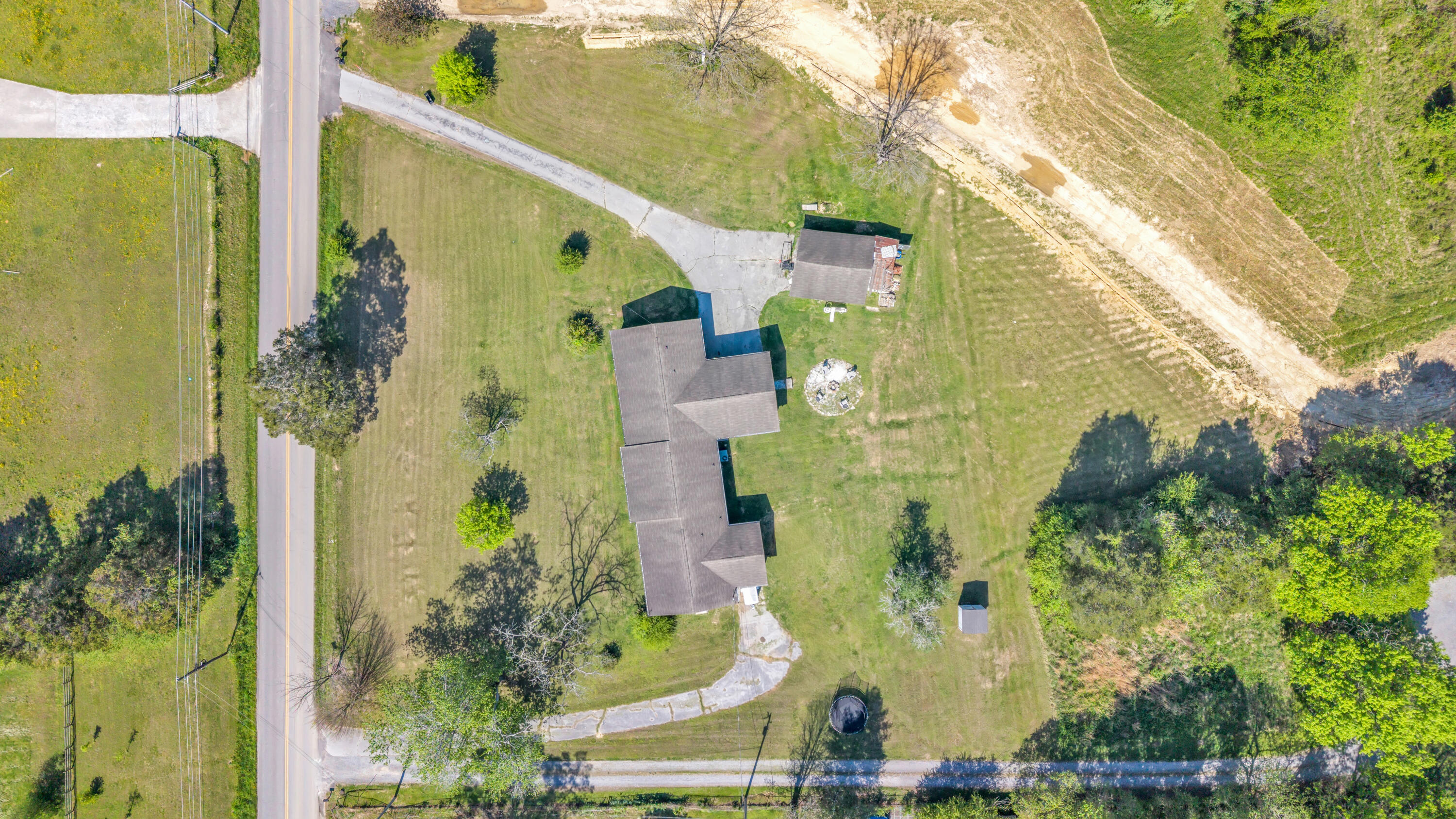 3025 Trewhitt Road Southeast Cleveland, TN 37323 - Photo 38 of 41 Trewhitt-47