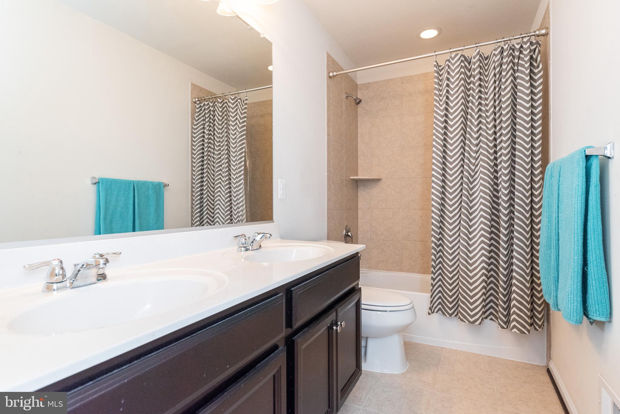 9402 Reidel Road Perry Hall, MD 21128 - Photo 47 of 60 Upper Bath