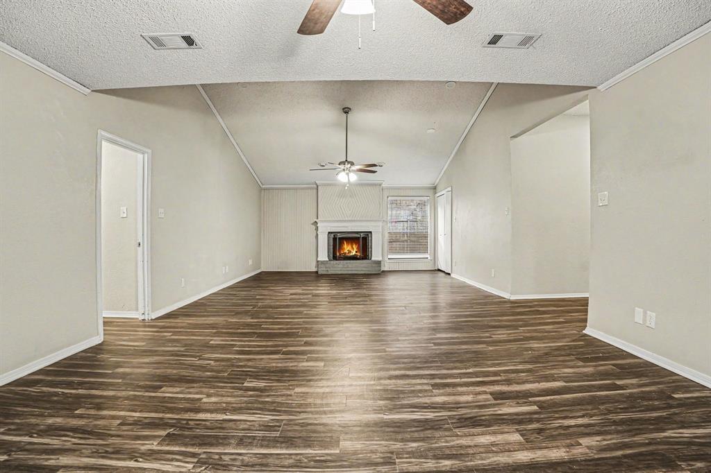 5110 River Ridge Road Arlington, TX 76017 - Photo 3 of 17