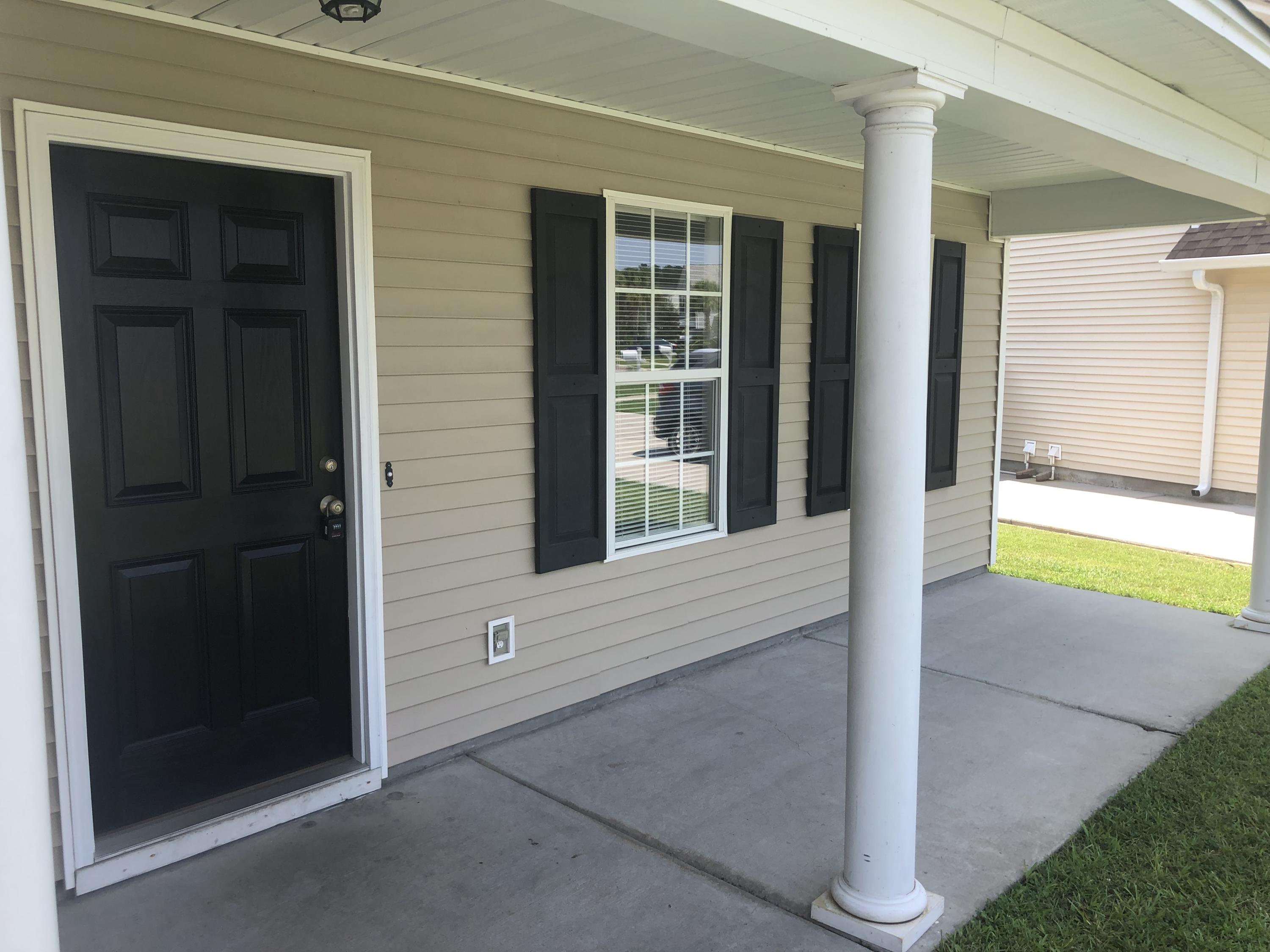 271 Dunning Road Summerville, SC 29486 - Photo 3 of 32 IMG_4472