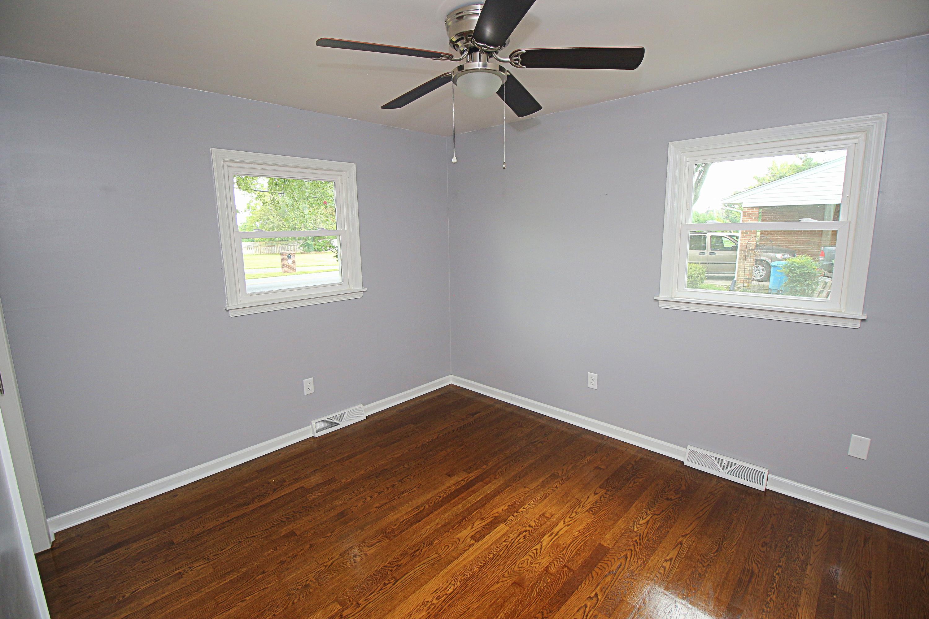 3532 Cove Road Roanoke, VA 24017 - Photo 12 of 40 IMG_3143
