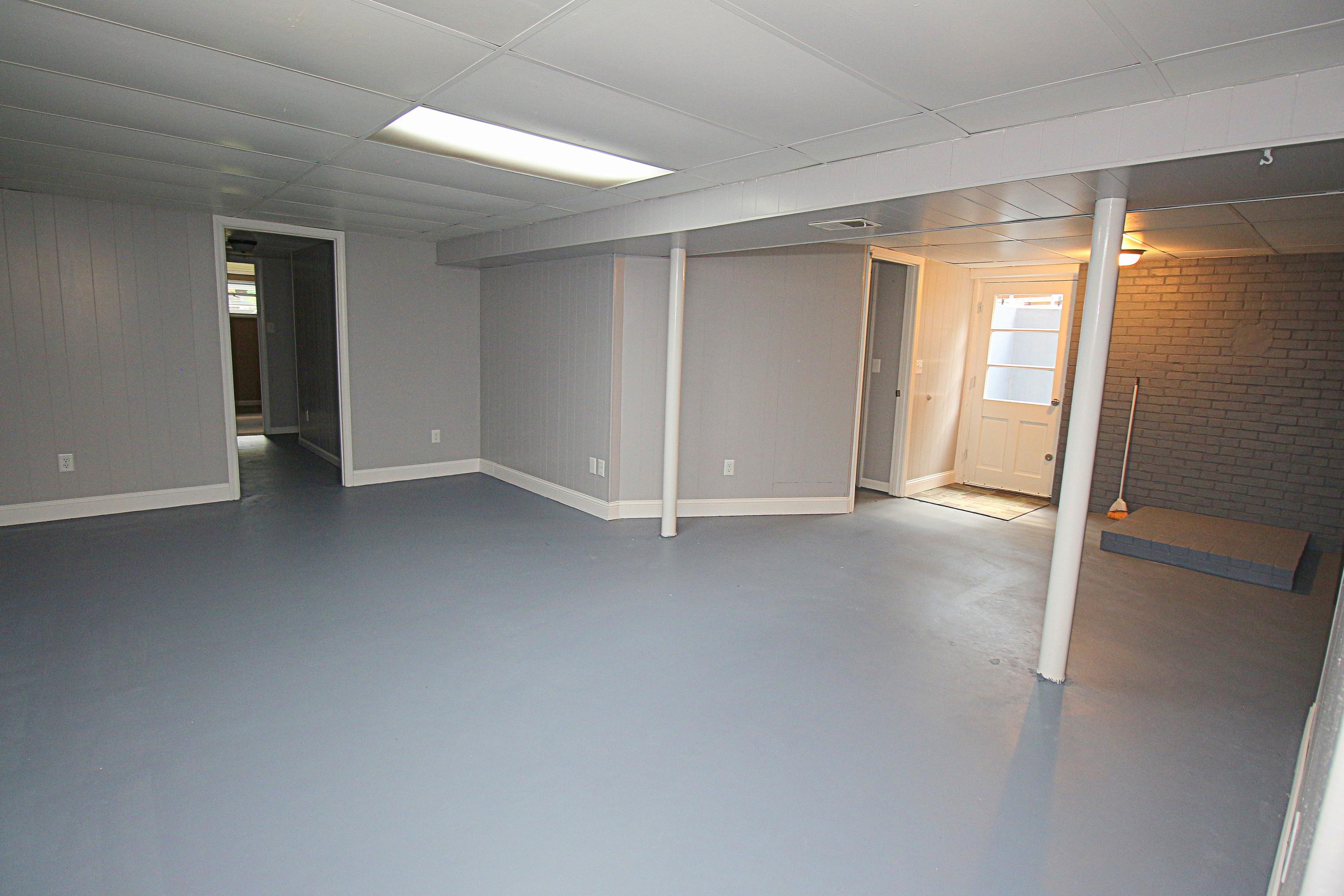 3532 Cove Road Roanoke, VA 24017 - Photo 23 of 40 IMG_3150