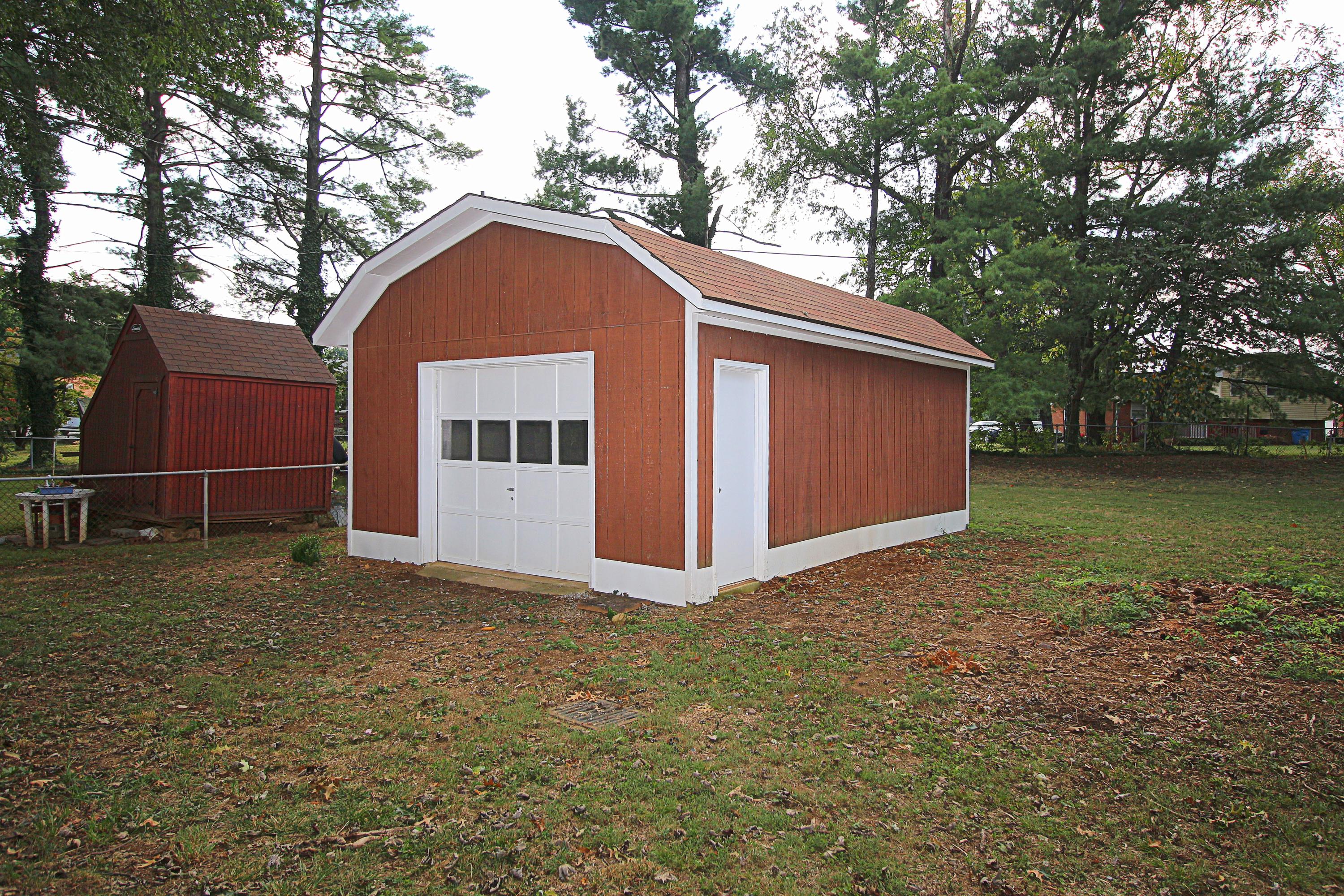 3532 Cove Road Roanoke, VA 24017 - Photo 29 of 40 IMG_3169
