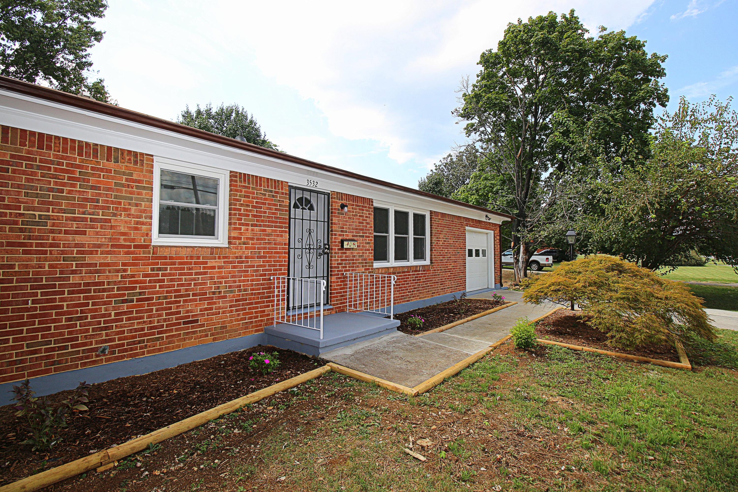 3532 Cove Road Roanoke, VA 24017 - Photo 39 of 40 IMG_3118
