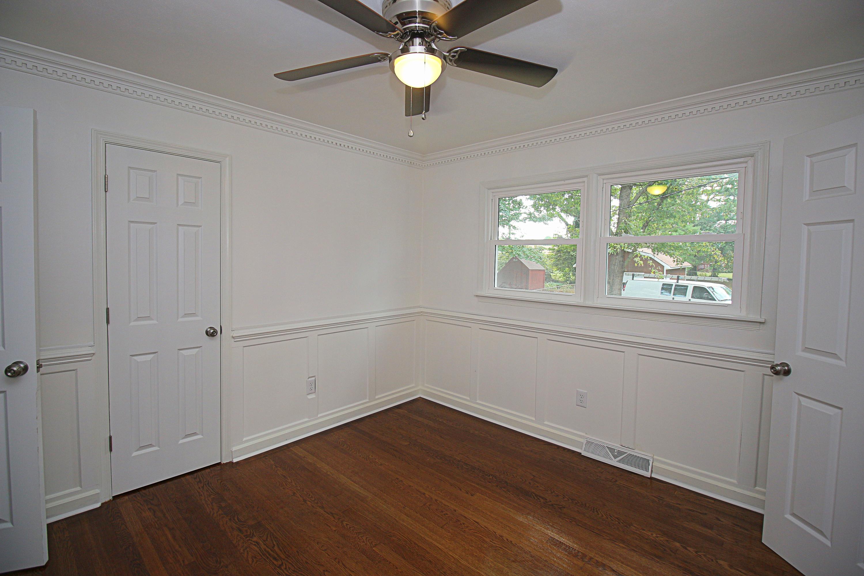 3532 Cove Road Roanoke, VA 24017 - Photo 10 of 40 IMG_3132
